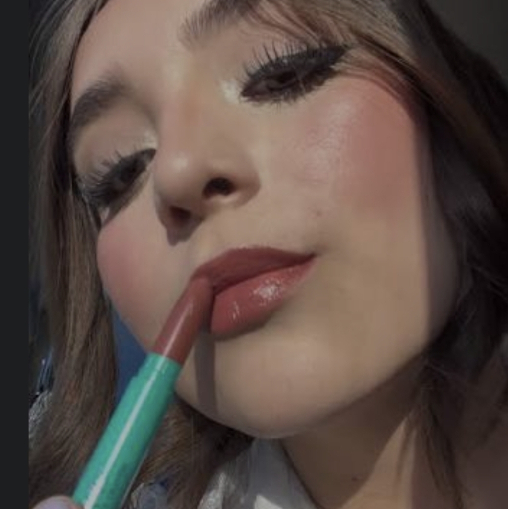 ❇️🧚‍♀️RUTH Thrive Causemetics Empower Matte LipStick Crayon NWT